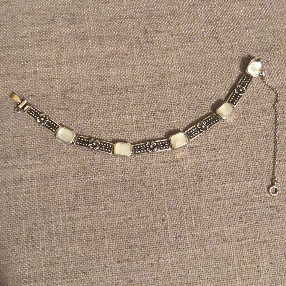 Vintage sterling silver bracelet